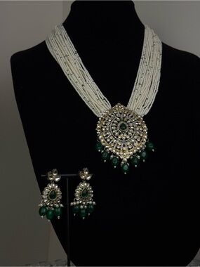 White Beaded Kundan Mala Necklace Set/ Emerald Green Pendant & Earrings